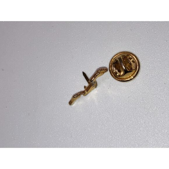 Gold-Tone "Footprints In The Sand" Hat, Lapel Pin! - Picture 8 of 11